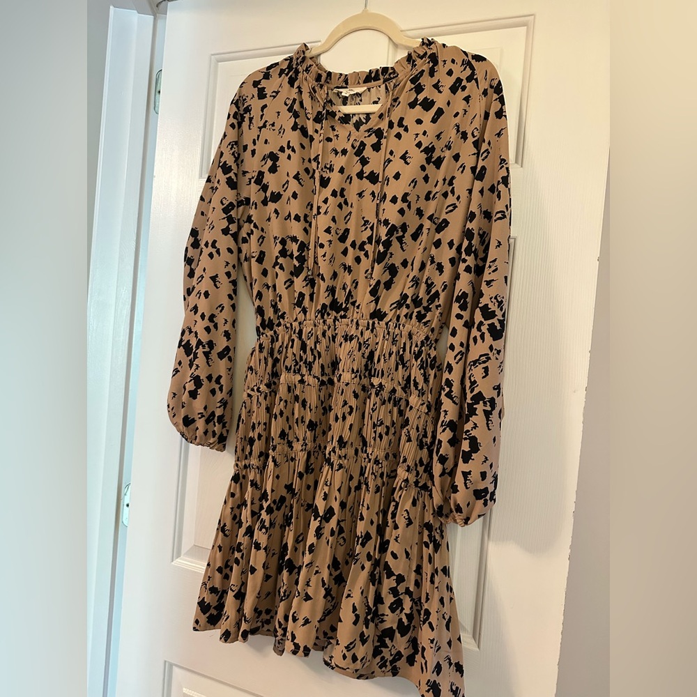 Entro Tan and Cream Bishop Sleeve Sundress